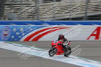 media/Oct-15-2022-Fastrack Riders (Sat) [[9a18b22502]]/Level4/Start Finish 900am/
